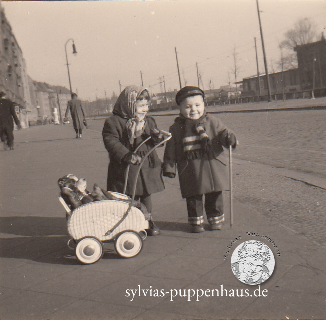 Alte Fotos Kinder Mit Spielzeug Von Vor 1900 Bis In Die 40er Jahre 3854